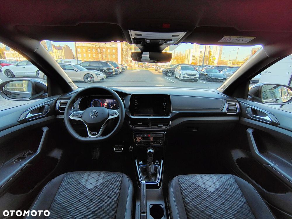 Volkswagen T-Cross - 22