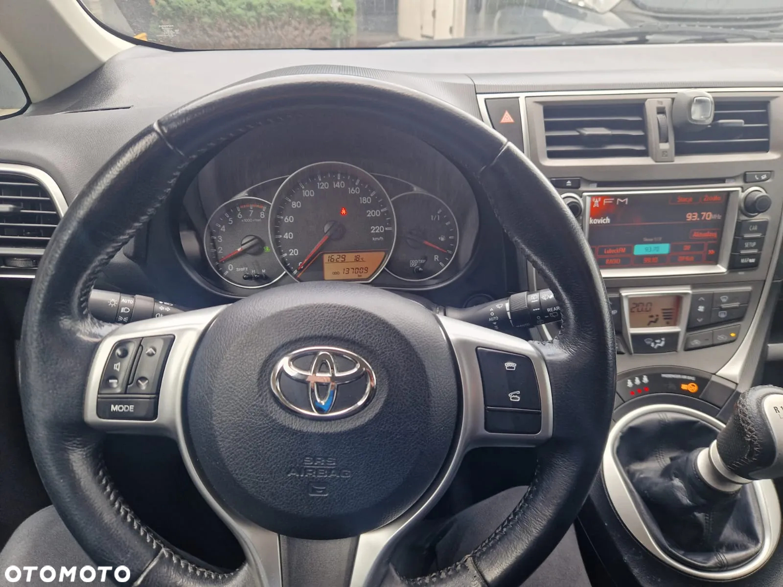 Toyota Verso S 1.33 Premium - 19