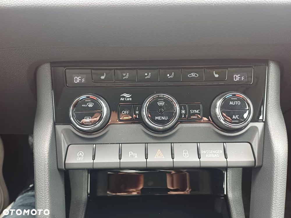 Skoda Karoq 1.5 TSI ACT Drive DSG - 16