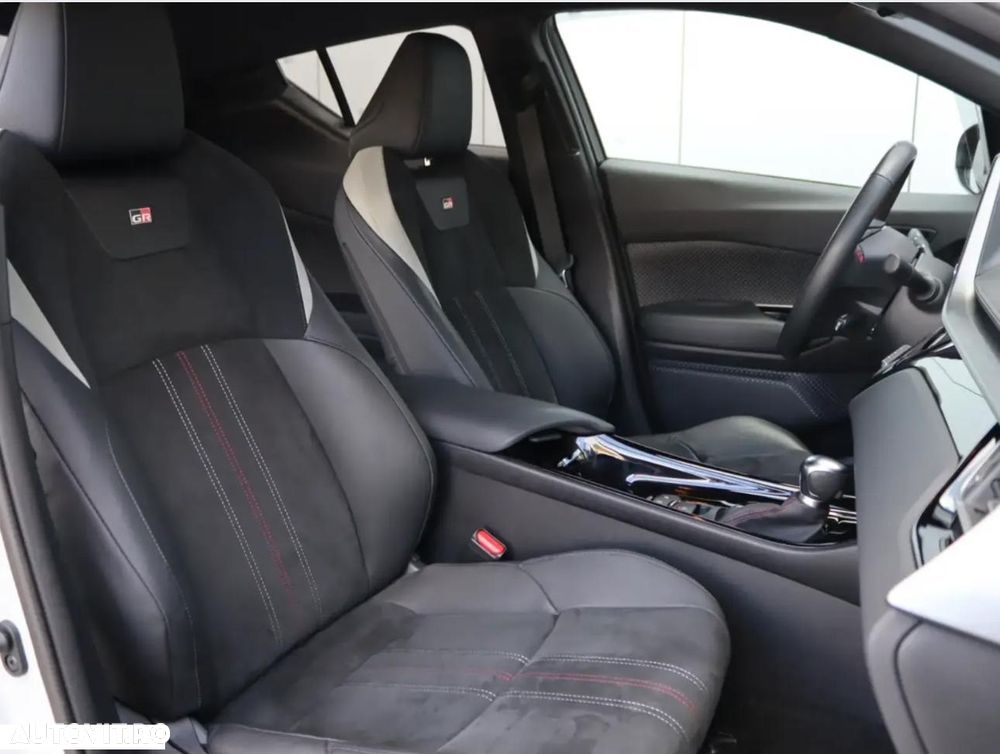 Toyota C-HR 2.0 Hybrid GR Sport - 6
