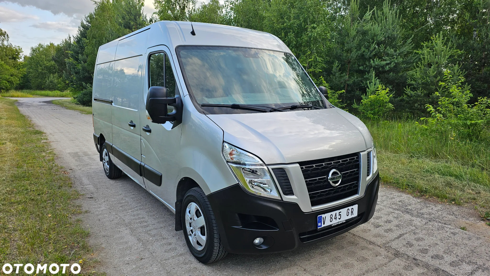 Nissan NV400 - 2
