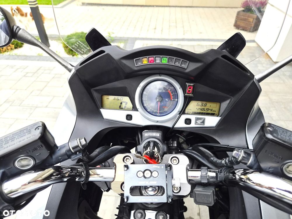 Honda CBF - 12