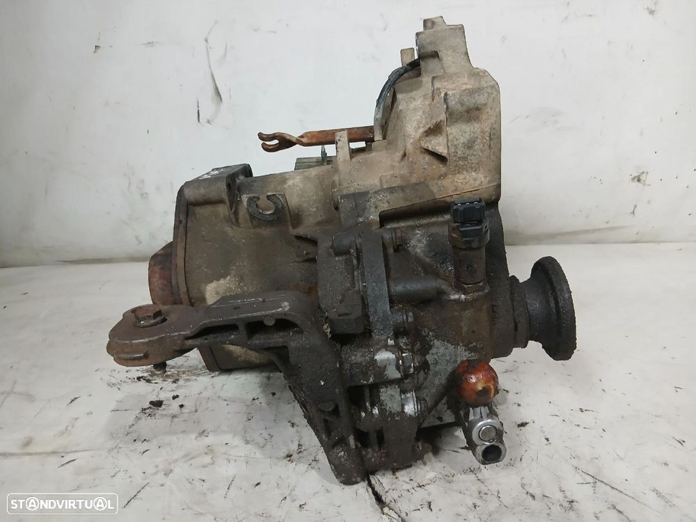 Caixa de velocidades manual VOLKSWAGEN Polo Variant (6V5) - 3