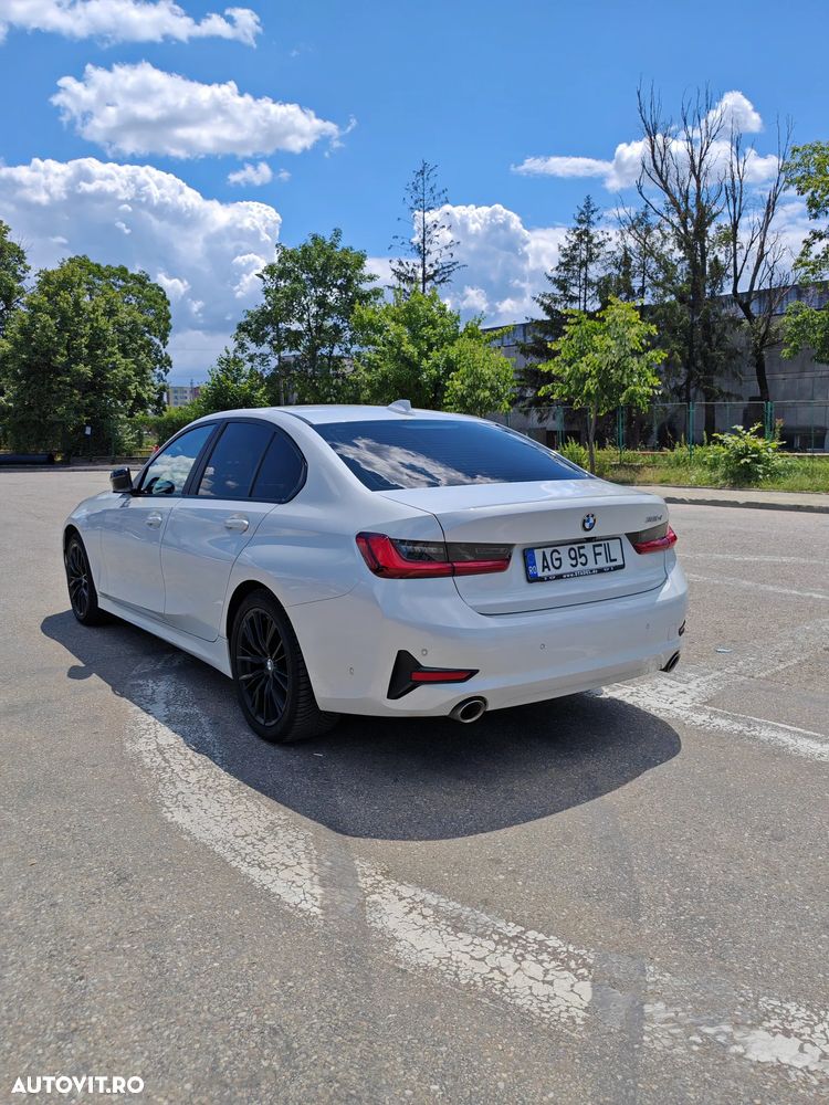 BMW Seria 3 320i AT - 6