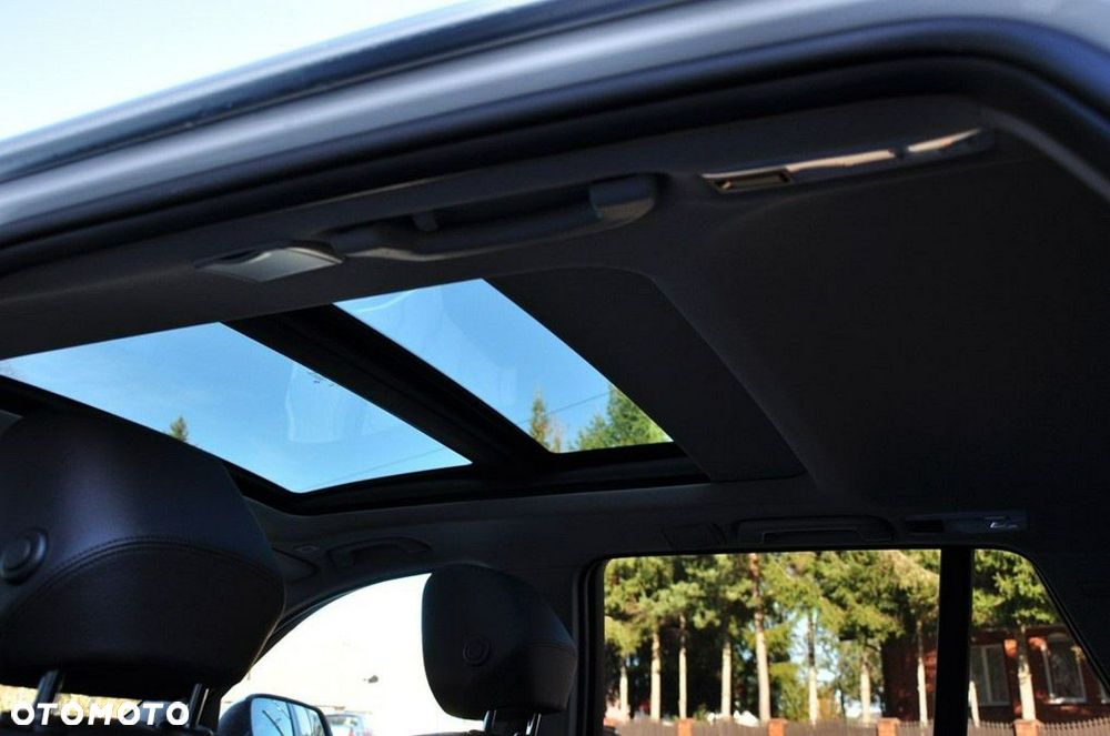 BMW Seria 3 330d xDrive Blue Performance Luxury Line - 30