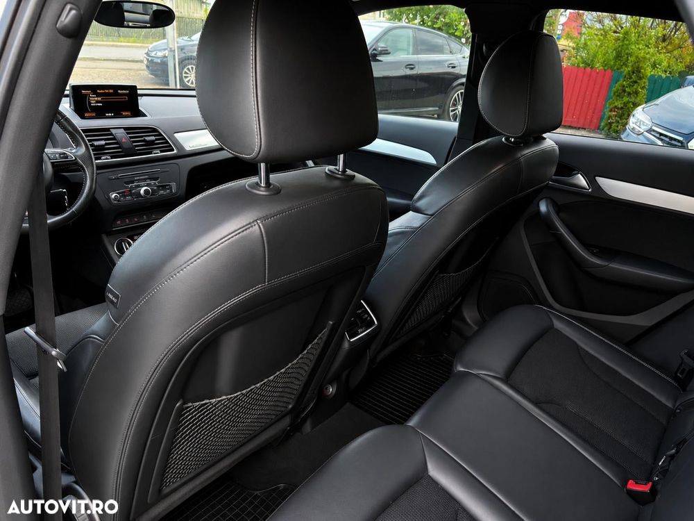 Audi Q3 2.0 TDI Quattro Stronic Design - 8