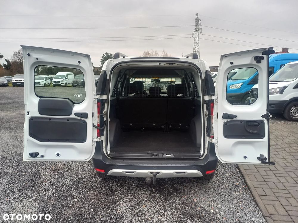 Dacia Dokker TCe 115 Stepway Celebration - 7