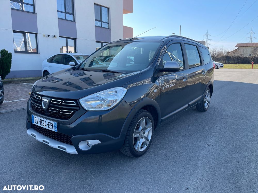 Dacia Lodgy 1.2 TCe 115 CP Stepway - 1