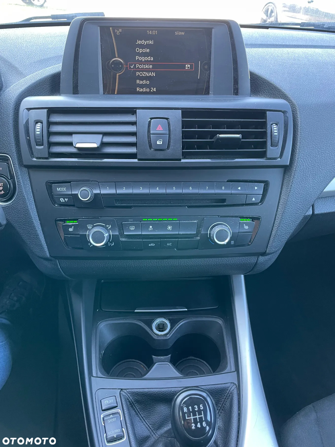 BMW Seria 1 114i - 28