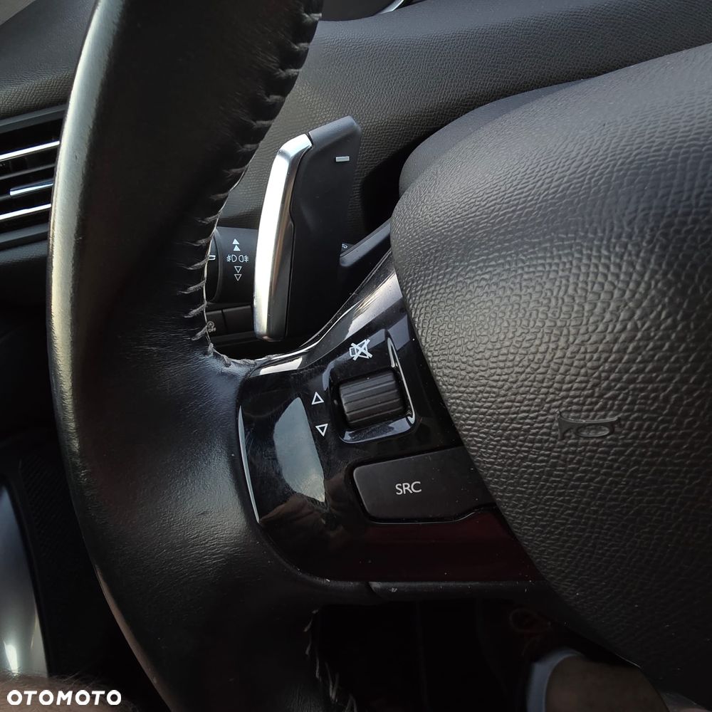 Peugeot 308 PureTech 130 GPF EAT8 Stop & Start Active Business-Paket - 30