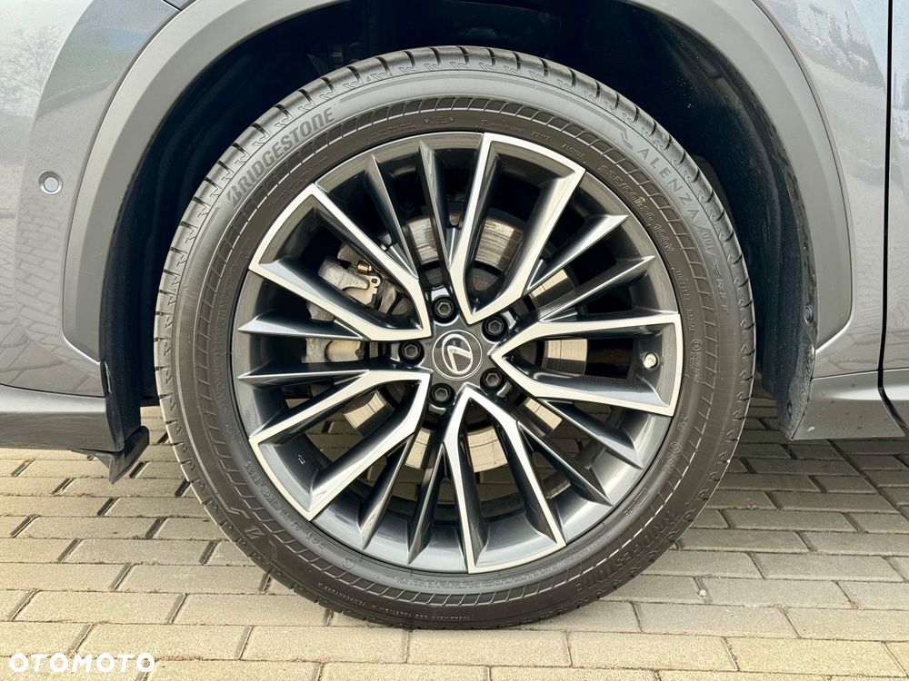 Lexus NX 450h+ Omotenashi AWD - 4