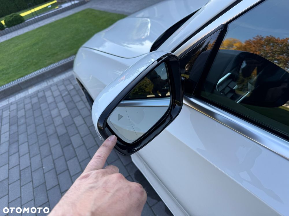BMW Seria 3 330i M Sport sport - 20