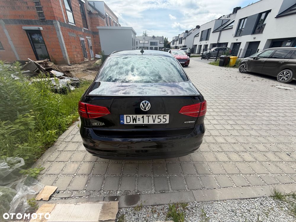 Volkswagen Jetta Hybrid - 13