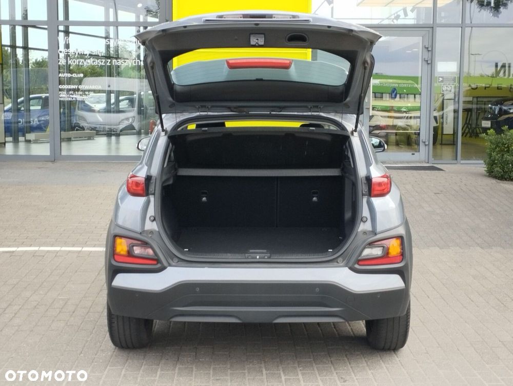 Hyundai Kona - 8