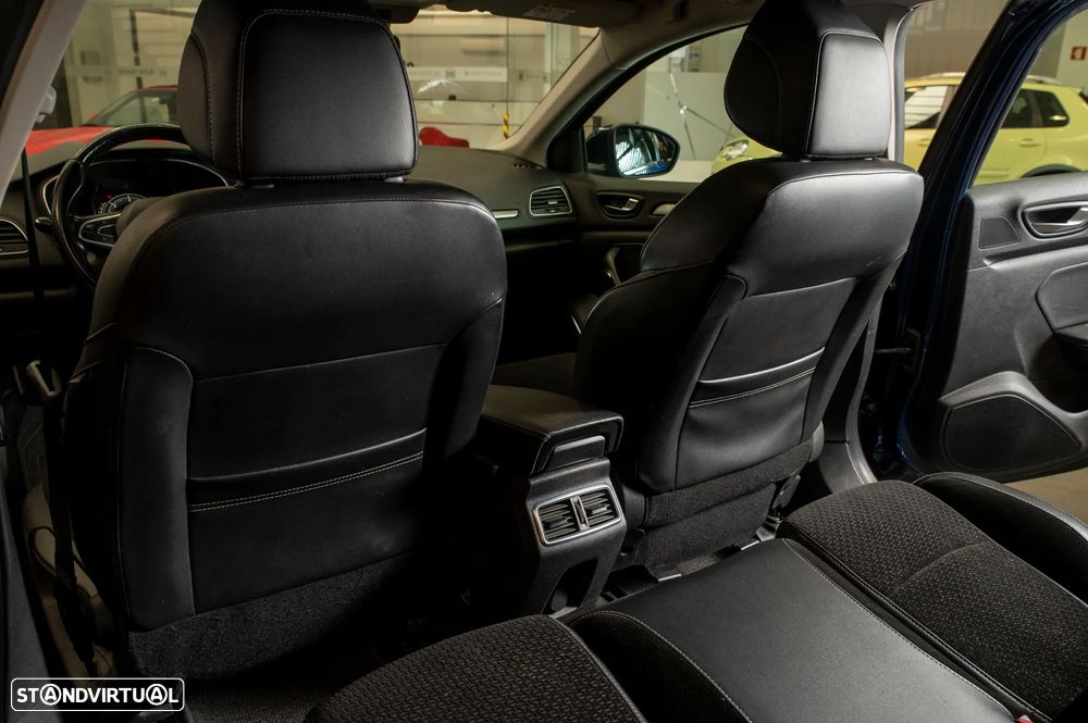 Renault Mégane Sport Tourer 1.5 dCi Limited EDC - 30