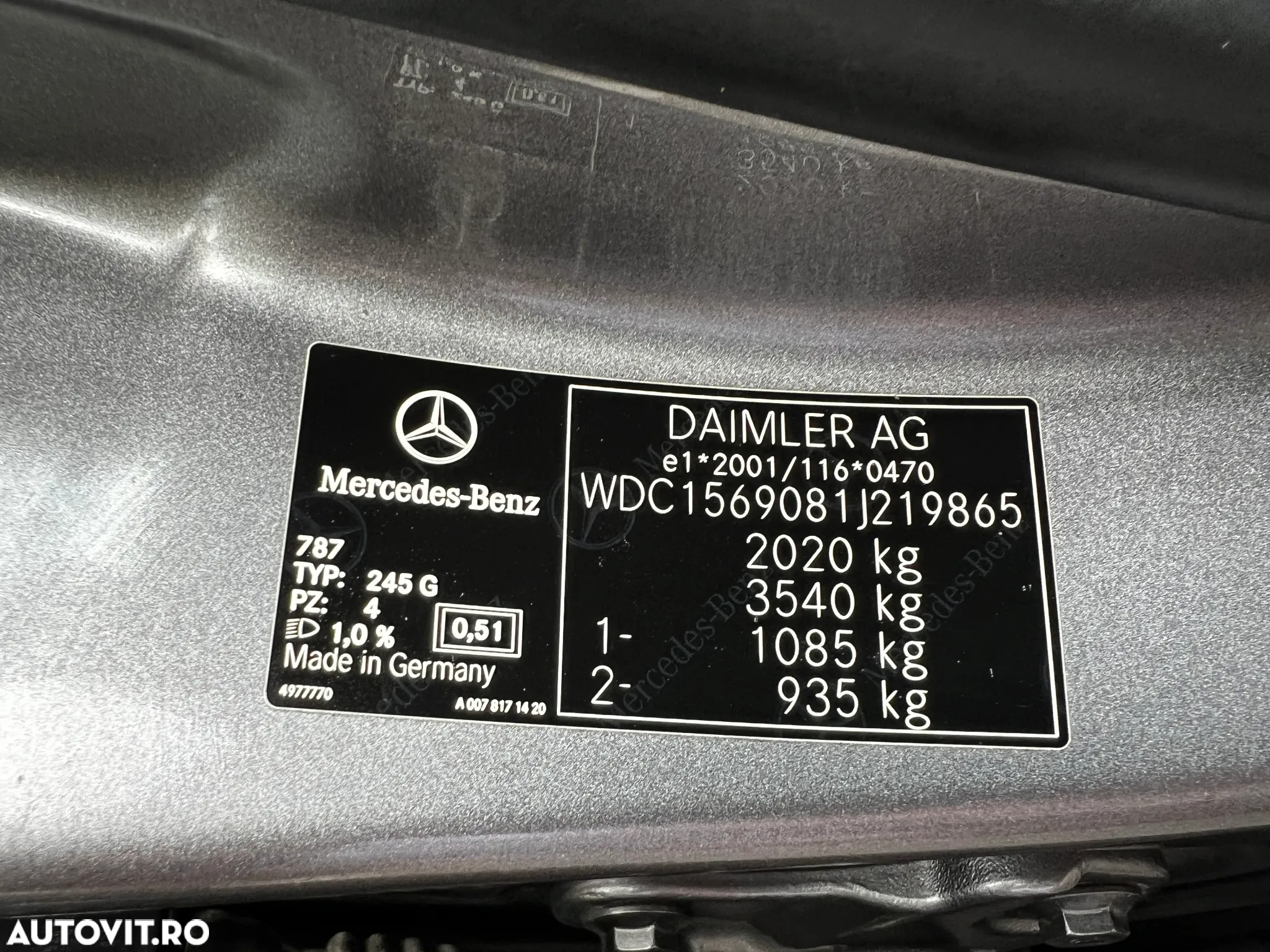 Mercedes-Benz GLA 200 d - 10