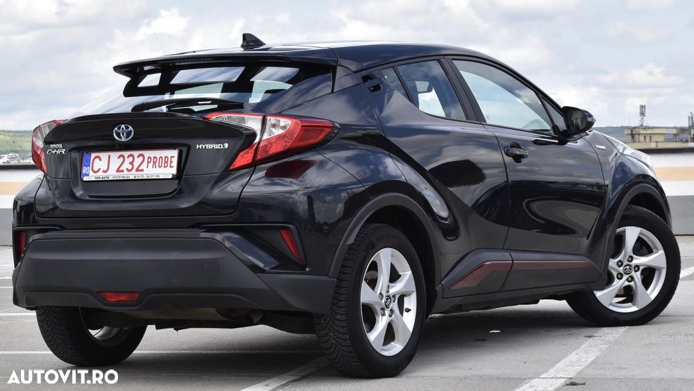 Toyota C-HR Flow - 5
