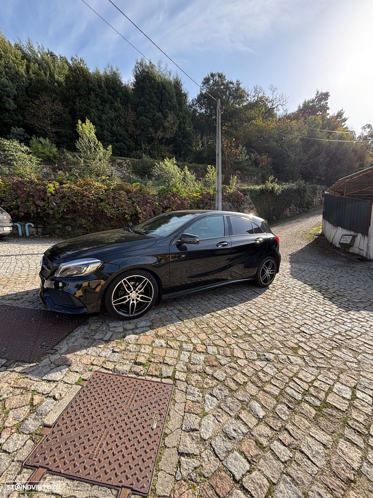 Mercedes-Benz A 180 d AMG Line - 2