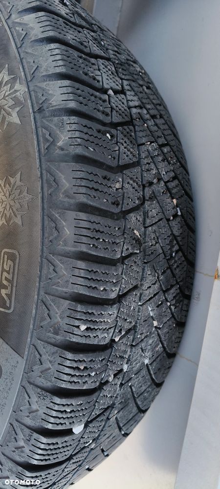 KOŁA ZIMOWE  HYUNDAI TUCSON - 17 CALI - CZUJNIKI 225/60r17 - 5