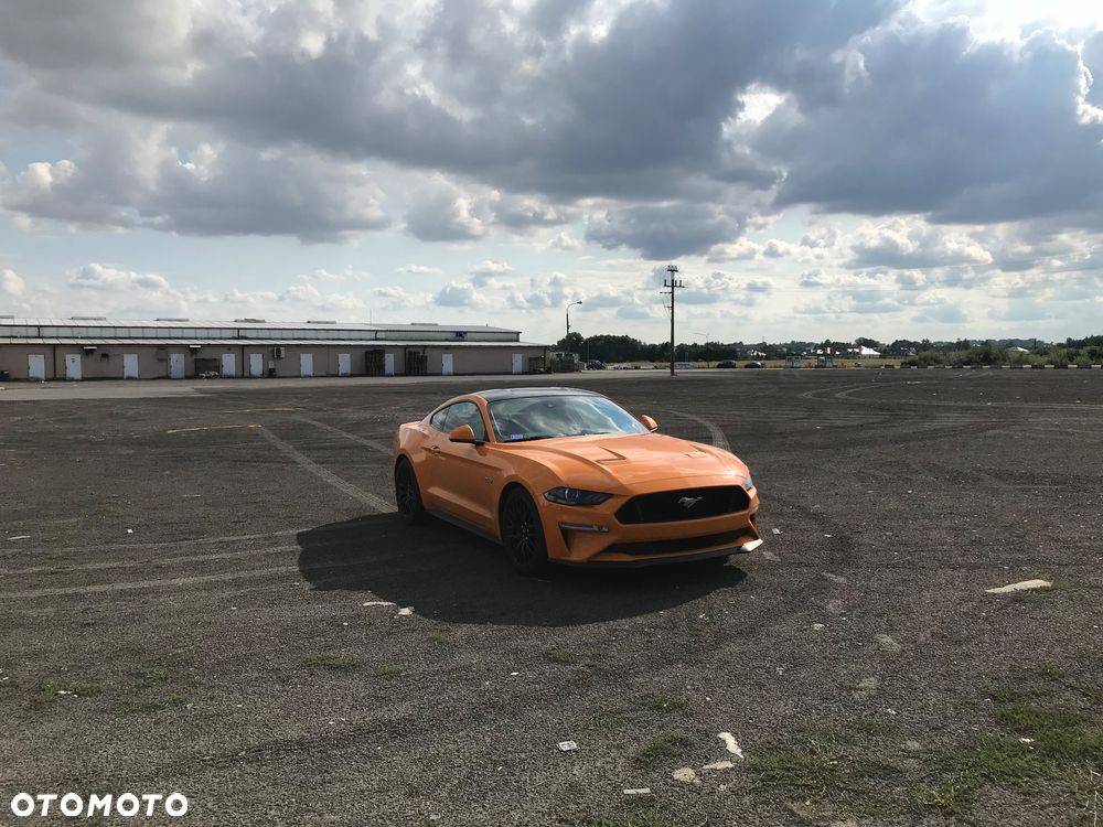 Ford Mustang - 9