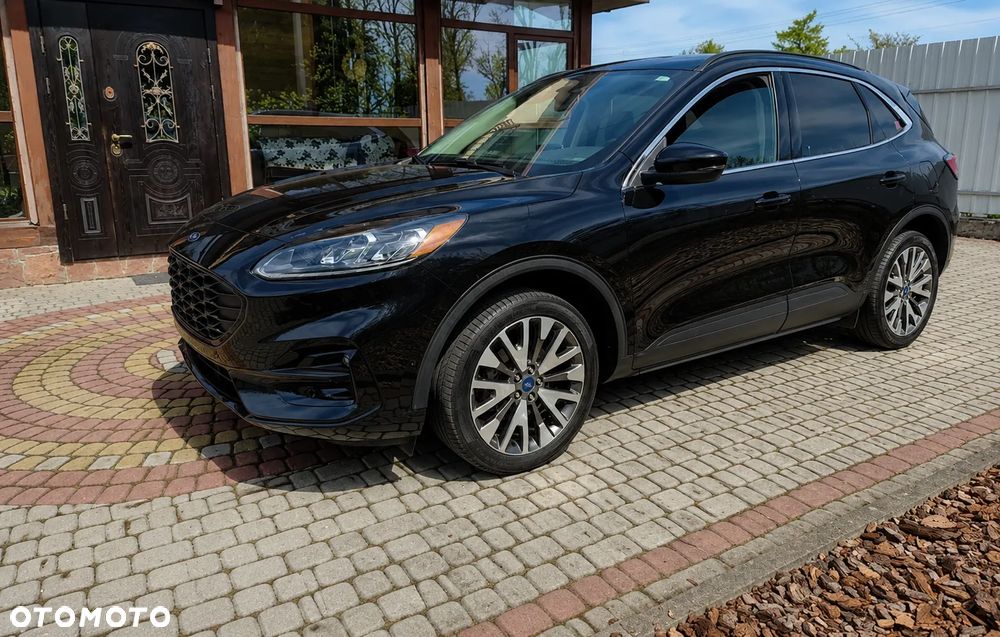 Ford Escape 2.0 EcoBoost AWD Titanium - 3