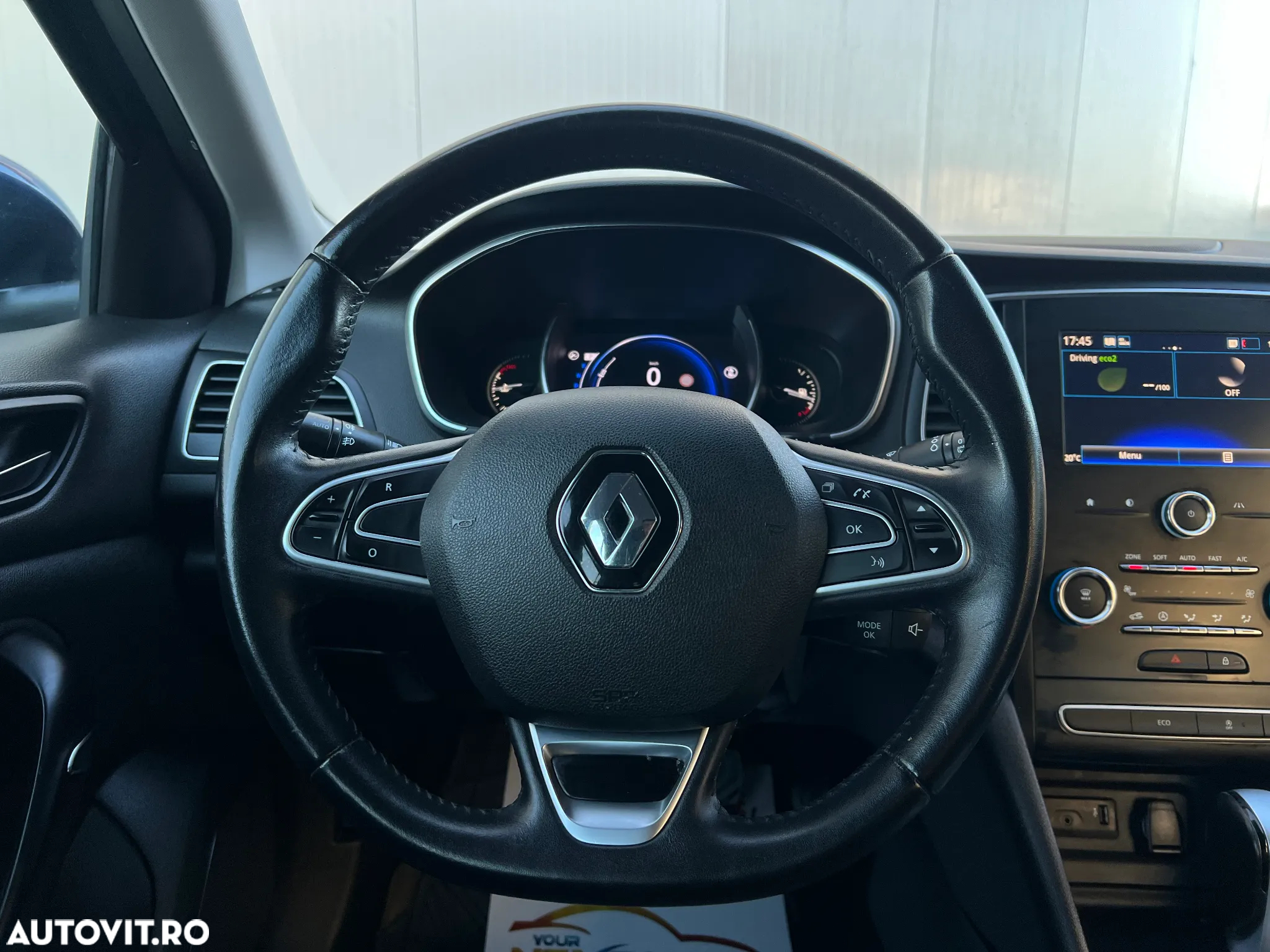 Renault Megane Estate 1.5 dCI EDC Intens - 14