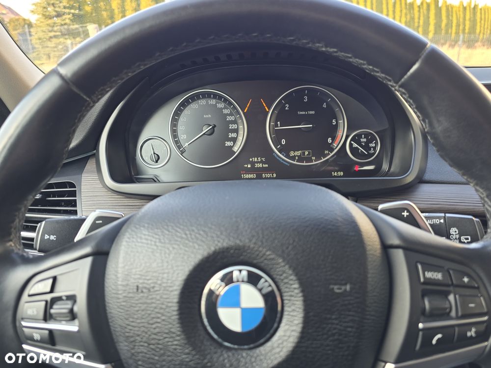 BMW X5 xDrive25d - 37