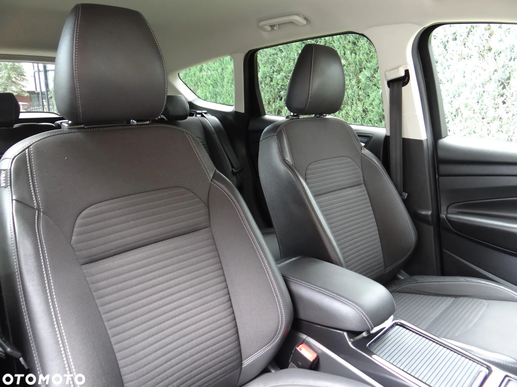 Ford Kuga 1.5 EcoBoost 2x4 Titanium - 8
