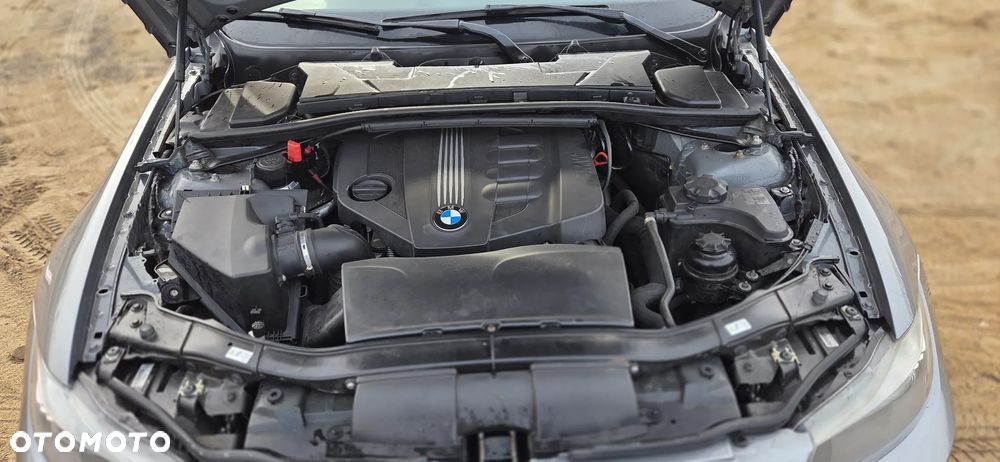 BMW Seria 3 320d - 10