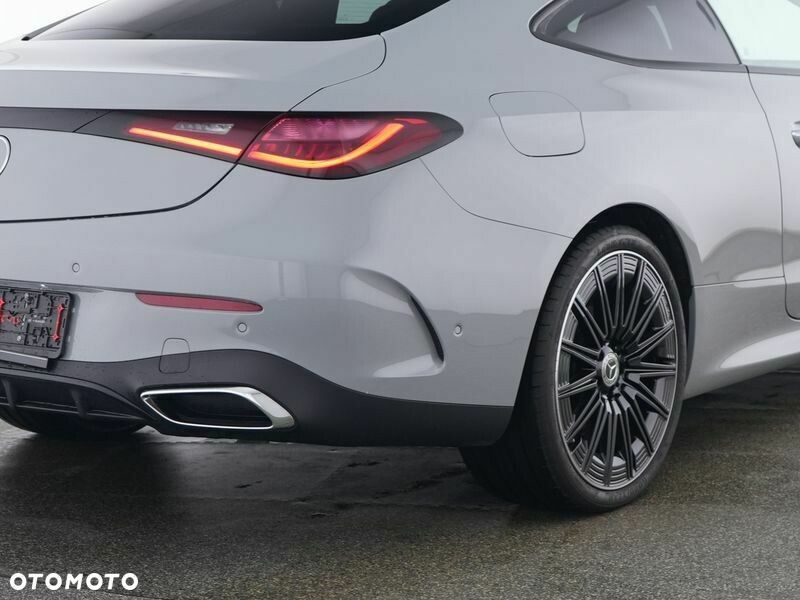 Mercedes-Benz CLE - 9