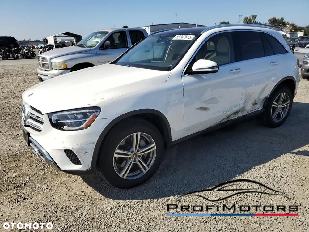 Mercedes-Benz GLC - 1