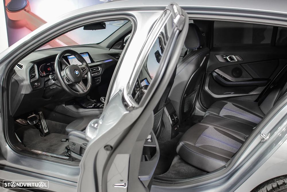 BMW M135i xDrive - 14
