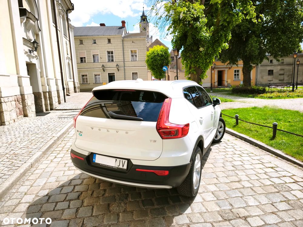 Volvo XC 40 T3 Momentum - 35