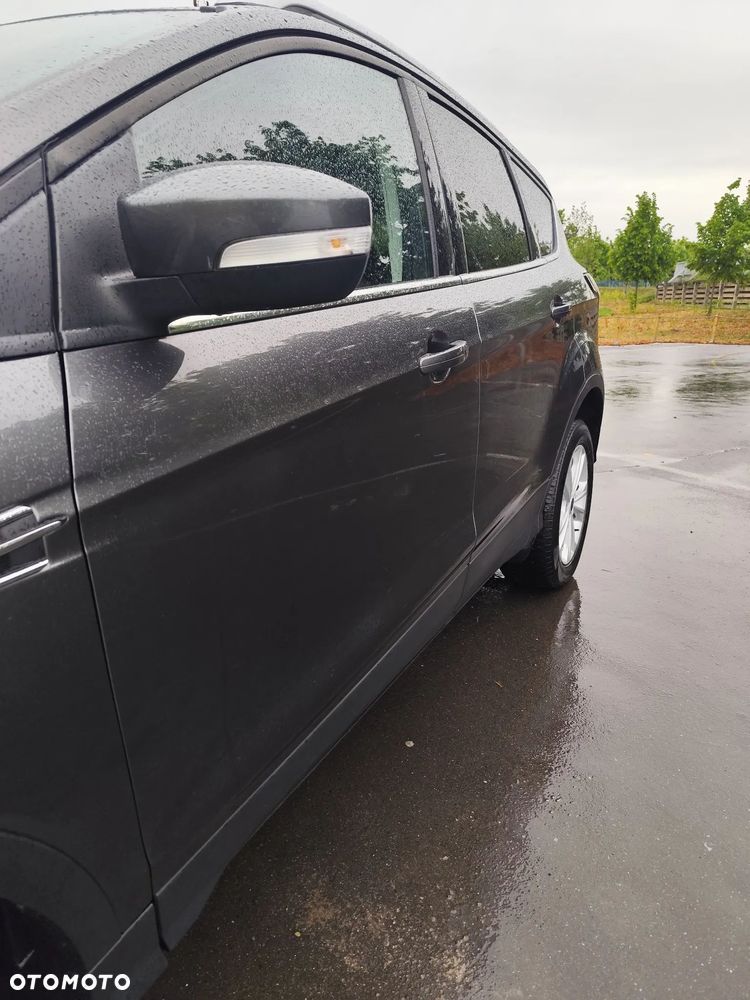 Ford Kuga 2.0 TDCi AWD Titanium - 34