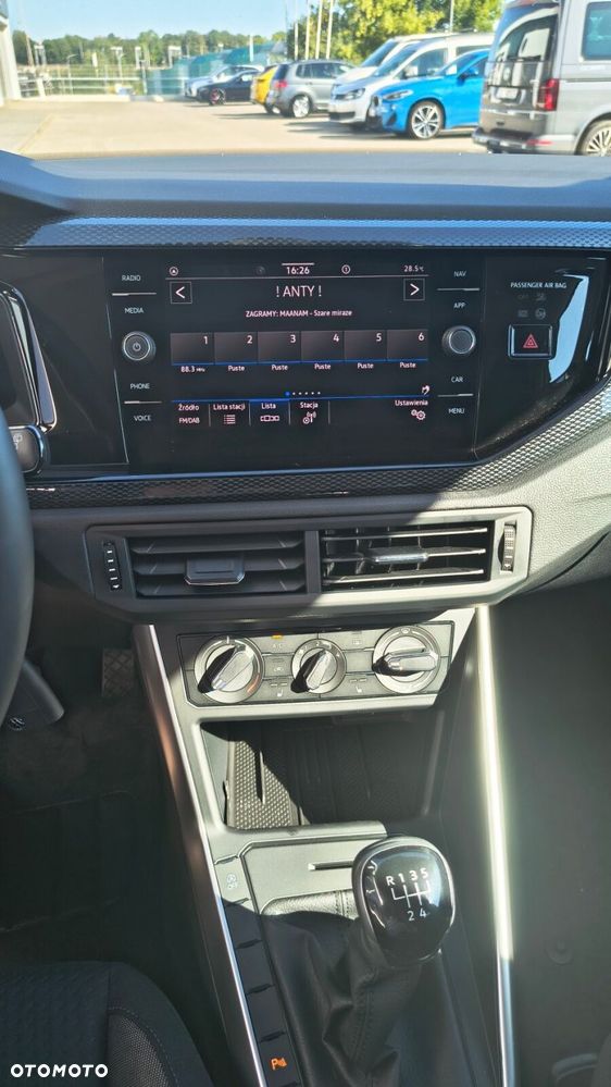 Volkswagen Polo - 17