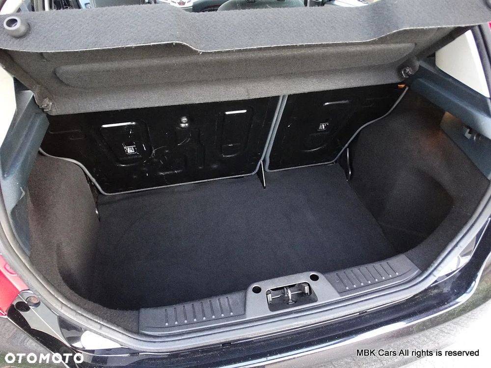 Ford Fiesta 1.25 Titanium X - 28