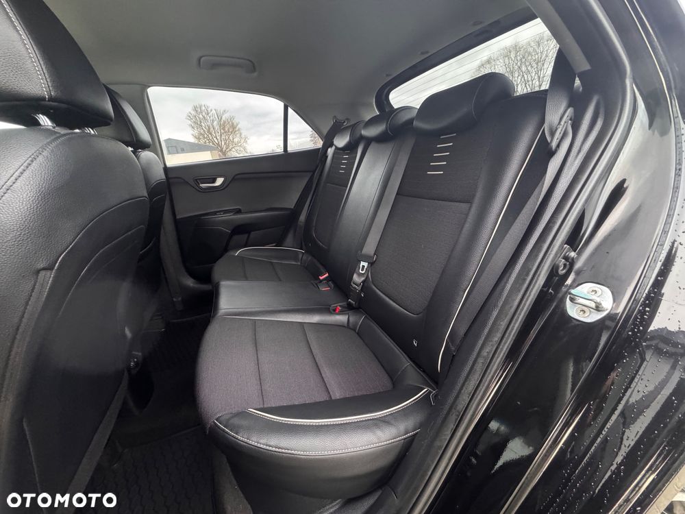 Kia Rio 1.0 T-GDI 120 DCT7 GT Line - 9