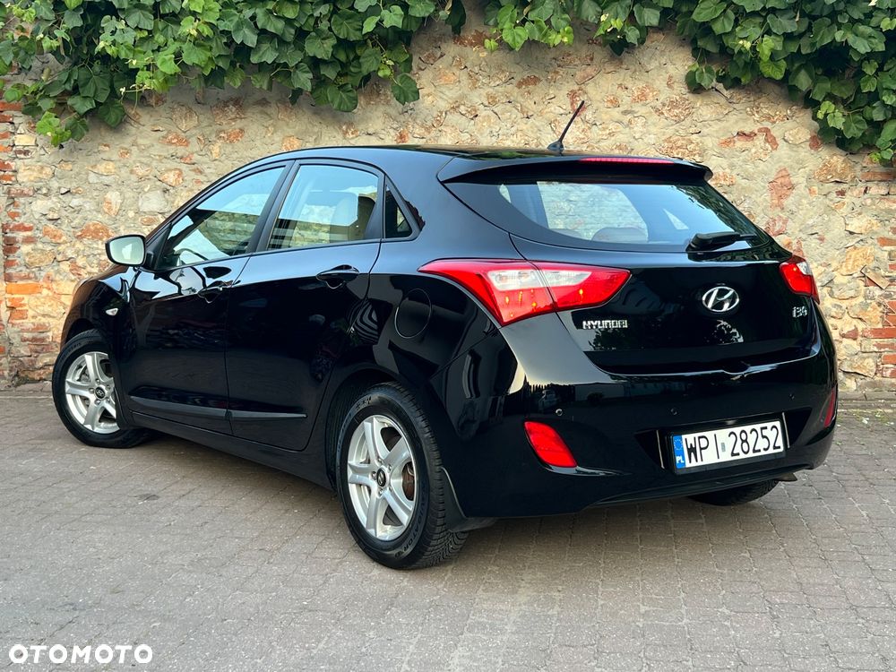 Hyundai i30 1.6 GDI Comfort - 3