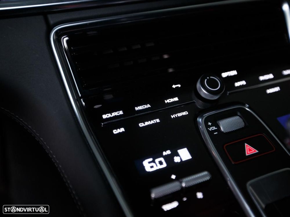 Porsche Panamera Sport Turismo 4S E-Hybrid - 39