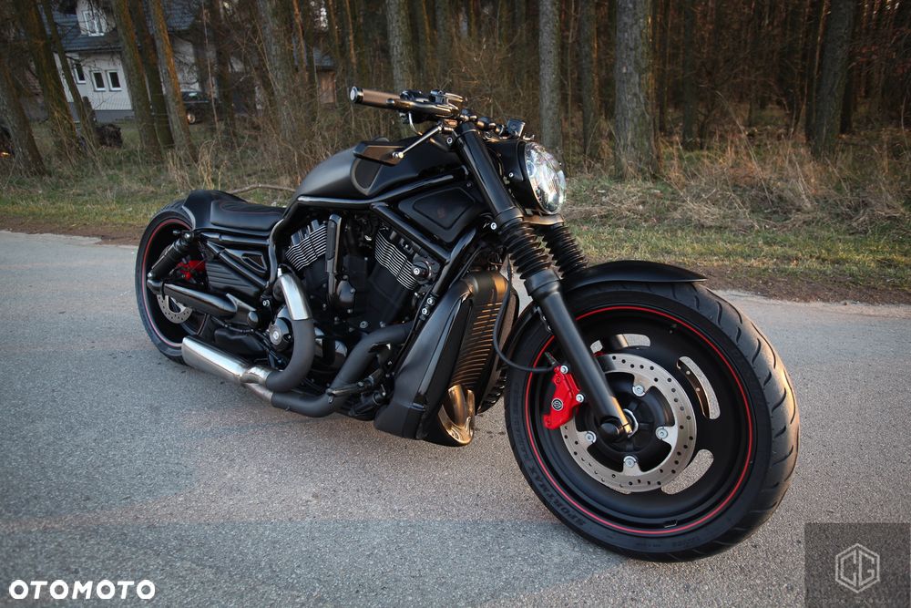 Harley-Davidson V-Rod Night Rod - 2