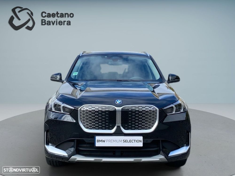 BMW iX1 eDrive20 xLine - 23