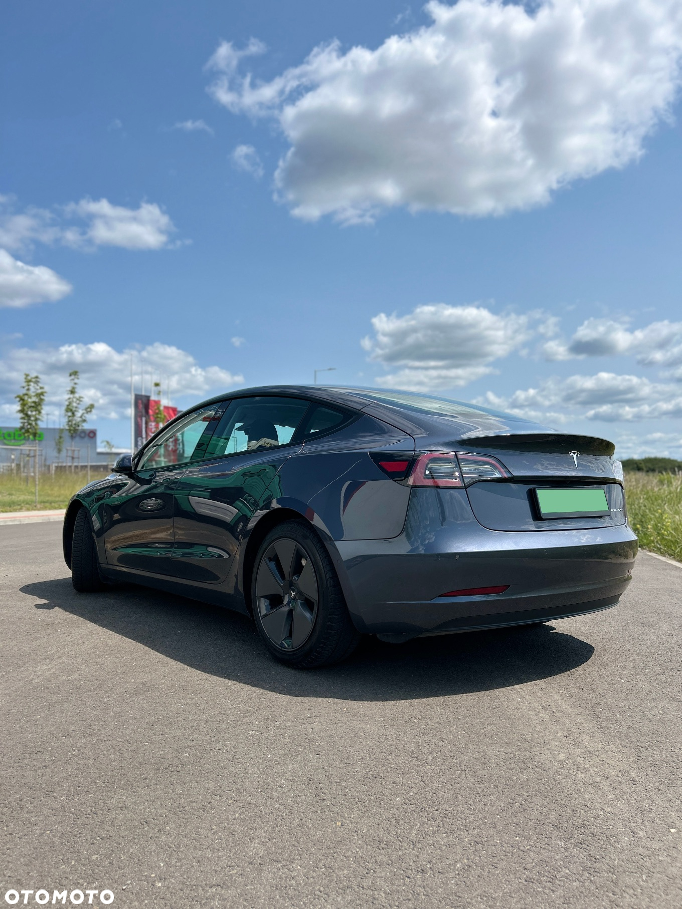 Tesla Model 3 Langstreckenbatterie Allradantrieb Dual Motor - 2