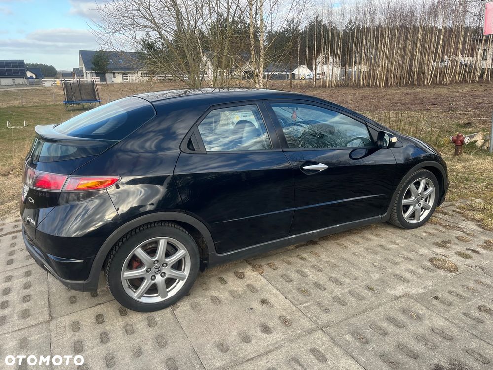 Honda Civic 2.2i-CTDi Executive - 4