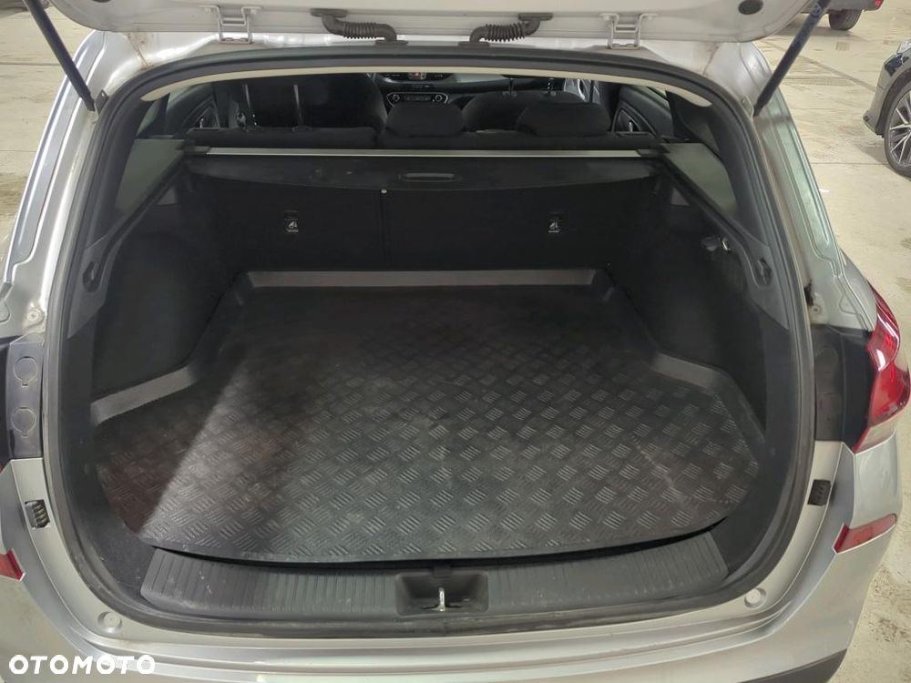 Hyundai i30 1.0 T-GDI Modern - 19