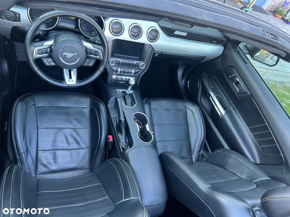 Ford Mustang Cabrio 2.3 Eco Boost - 8