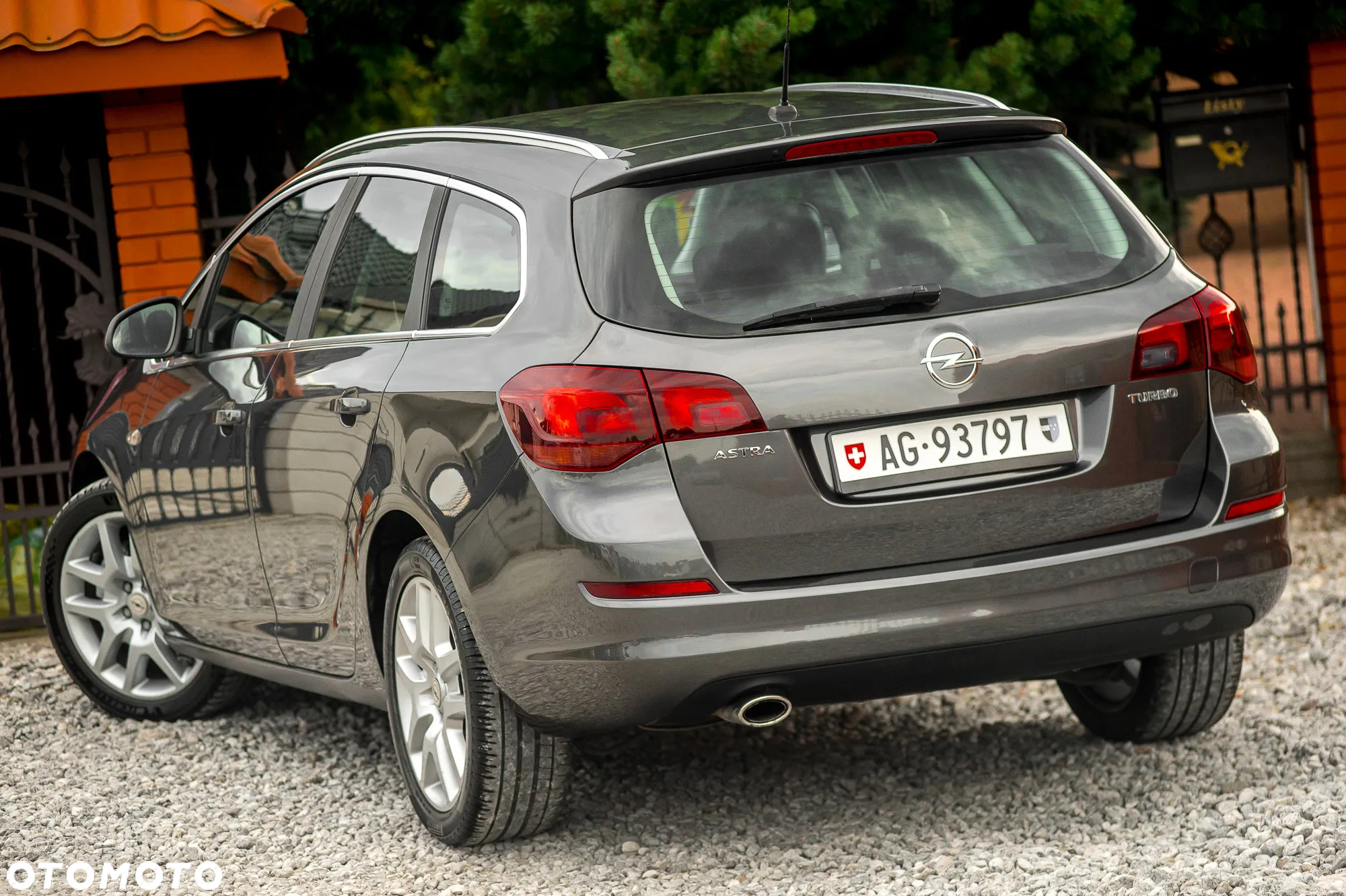 Opel Astra 1.6 Turbo Automatik Edition - 9
