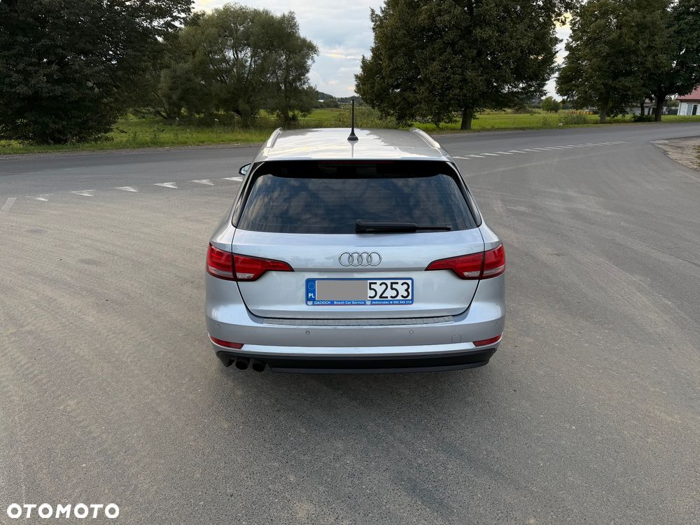 Audi A4 Avant 2.0 TDI S tronic - 5