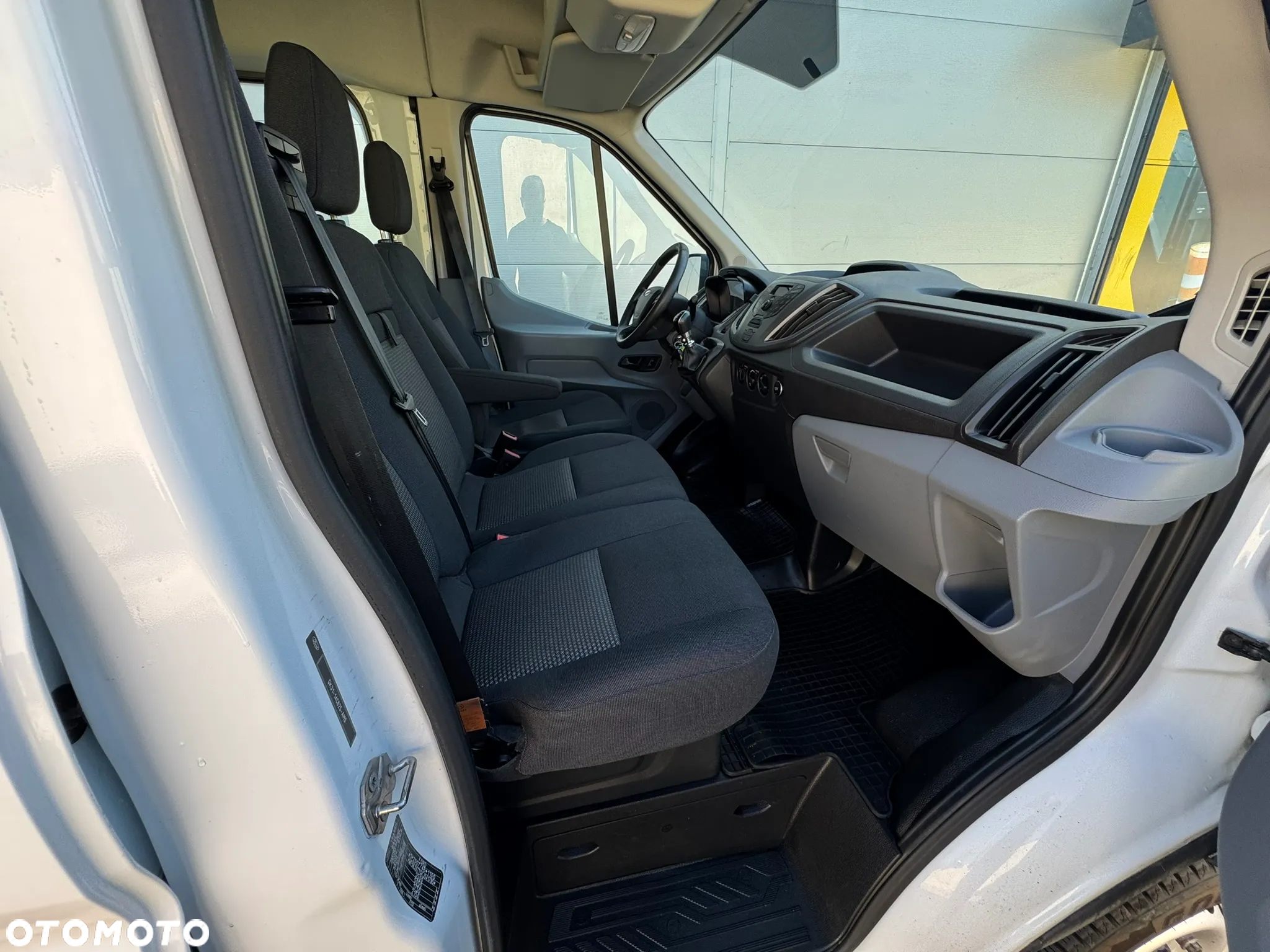 Ford Transit - 16