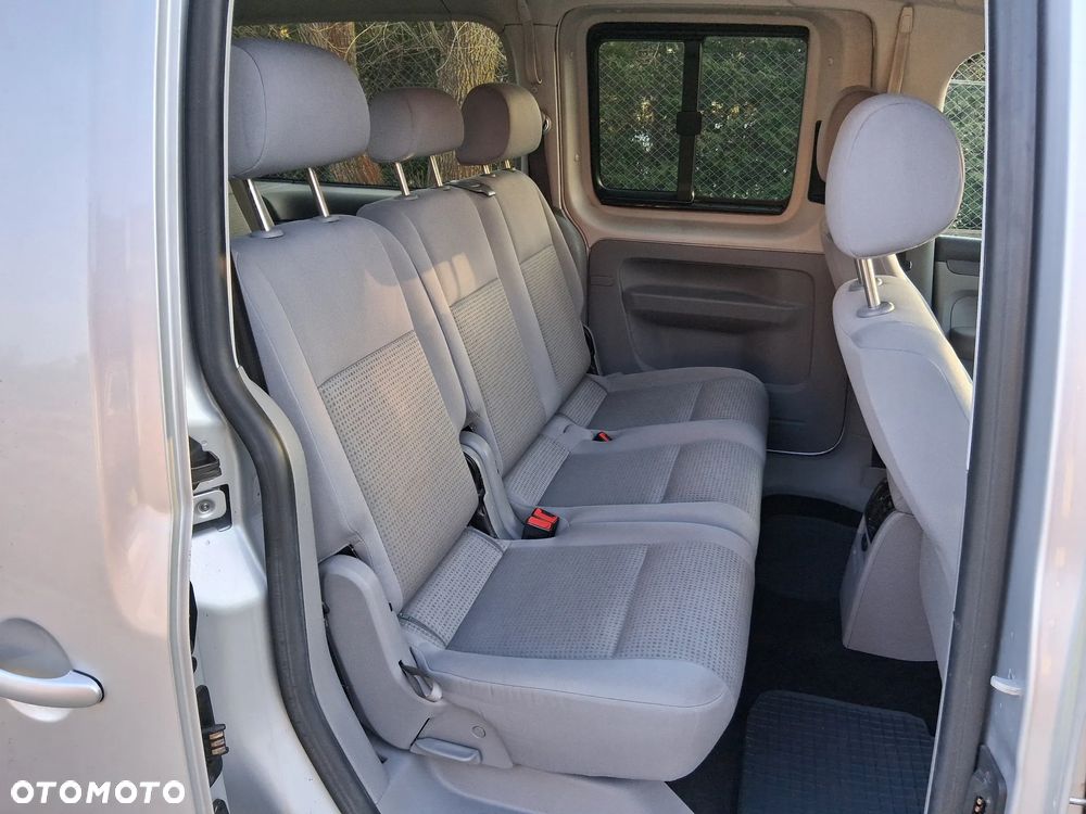 Volkswagen Caddy Maxi Life - 11