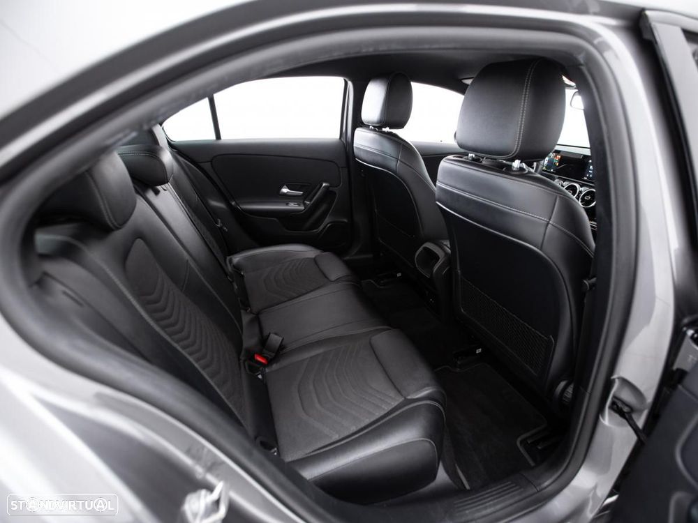 Mercedes-Benz A 180 Limousine - 12